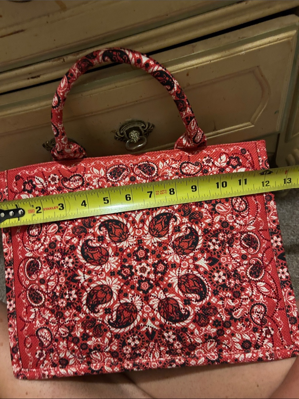 Montana West Red Paisley-Print Tote Bag for Women - Picture 9 of 11